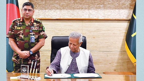 সেনাবাহিনীর মূল লক্ষ্যই হলো যেকোনো পরিস্থিতিতে বিজয়ী হওয়া : প্রধান উপদেষ্টা